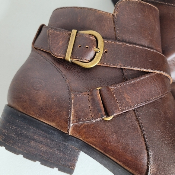 Born Women's Menswear-Inspired Dark Brown Distressed Chaval Booties - Size 9.5 - Picture 8 of 15
